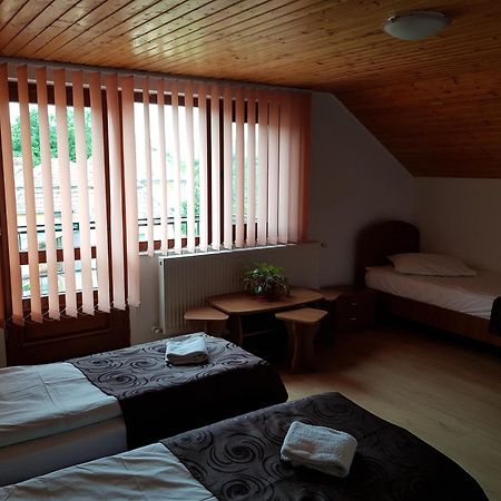 Ferienwohnung Gold Fayen House Cheile Turului Tureni Zimmer foto
