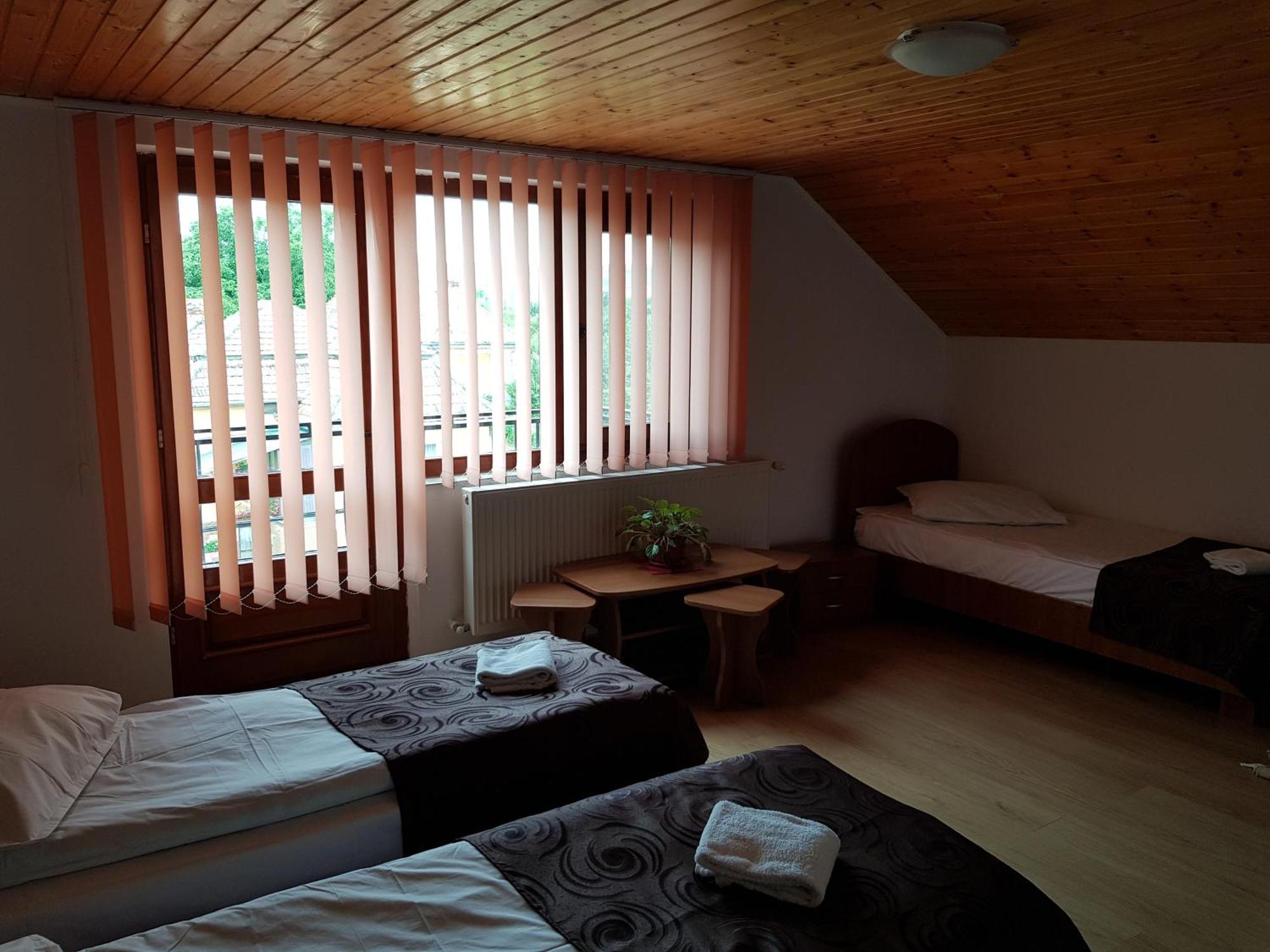Ferienwohnung Gold Fayen House Cheile Turului Tureni Zimmer foto