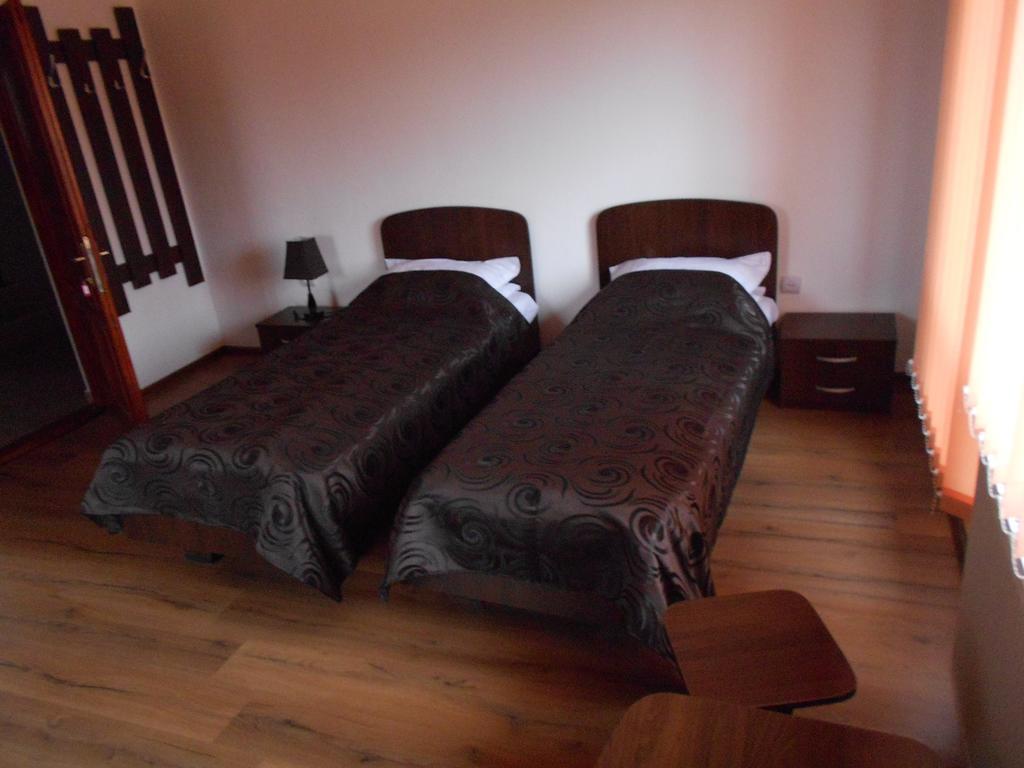 Ferienwohnung Gold Fayen House Cheile Turului Tureni Zimmer foto